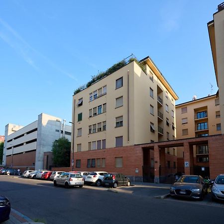Wissam'S Red Kitchen Apartment Milão Exterior foto